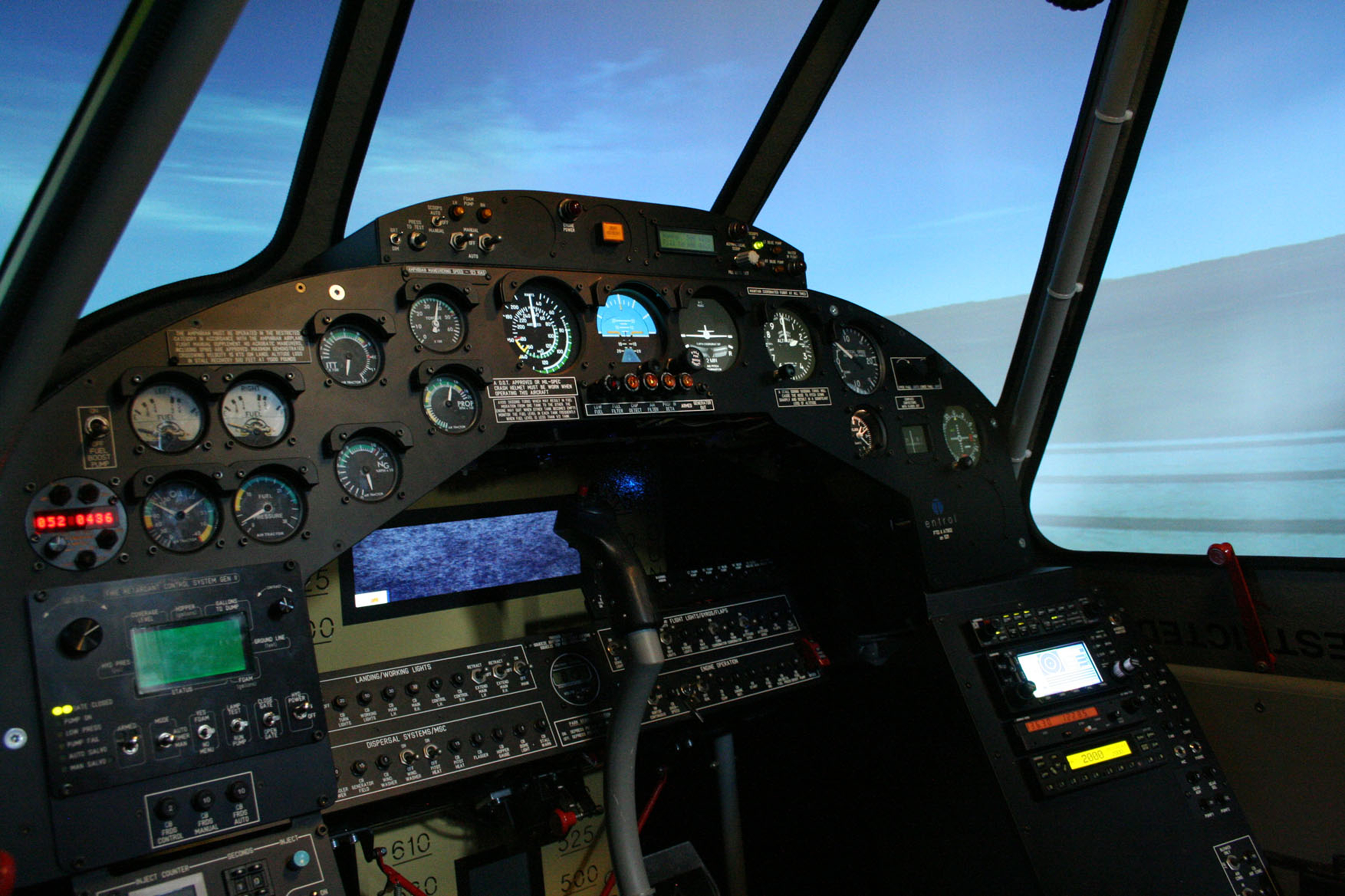 entrol A12 / Air Tractor FNPT II simulator